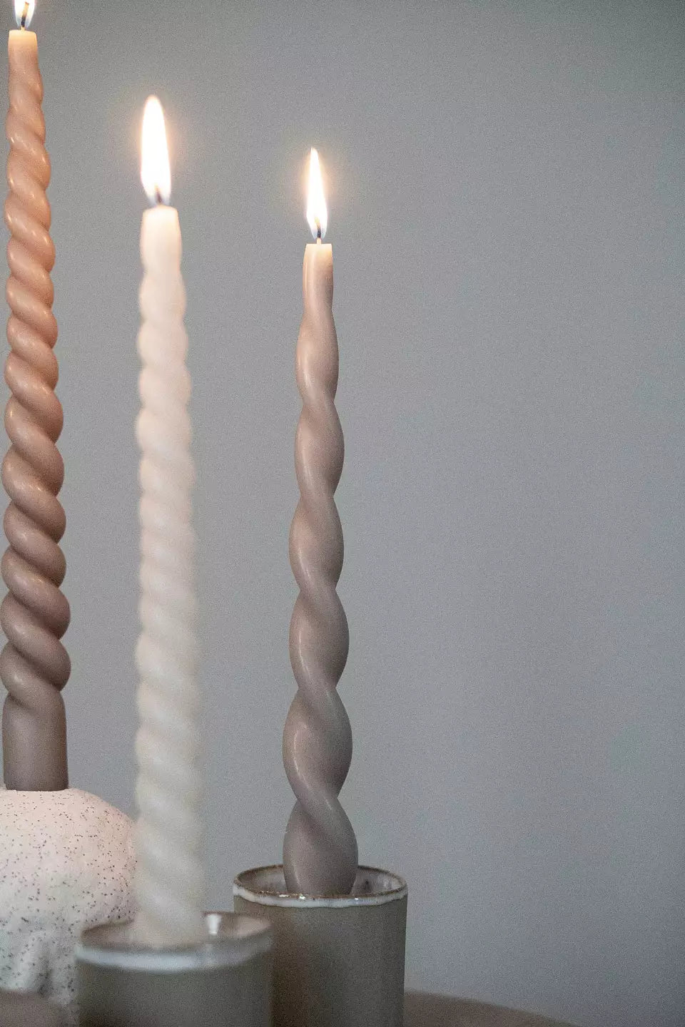 Vio Ljusfabrik kierrekynttilä 2 kpl, muta (mull)