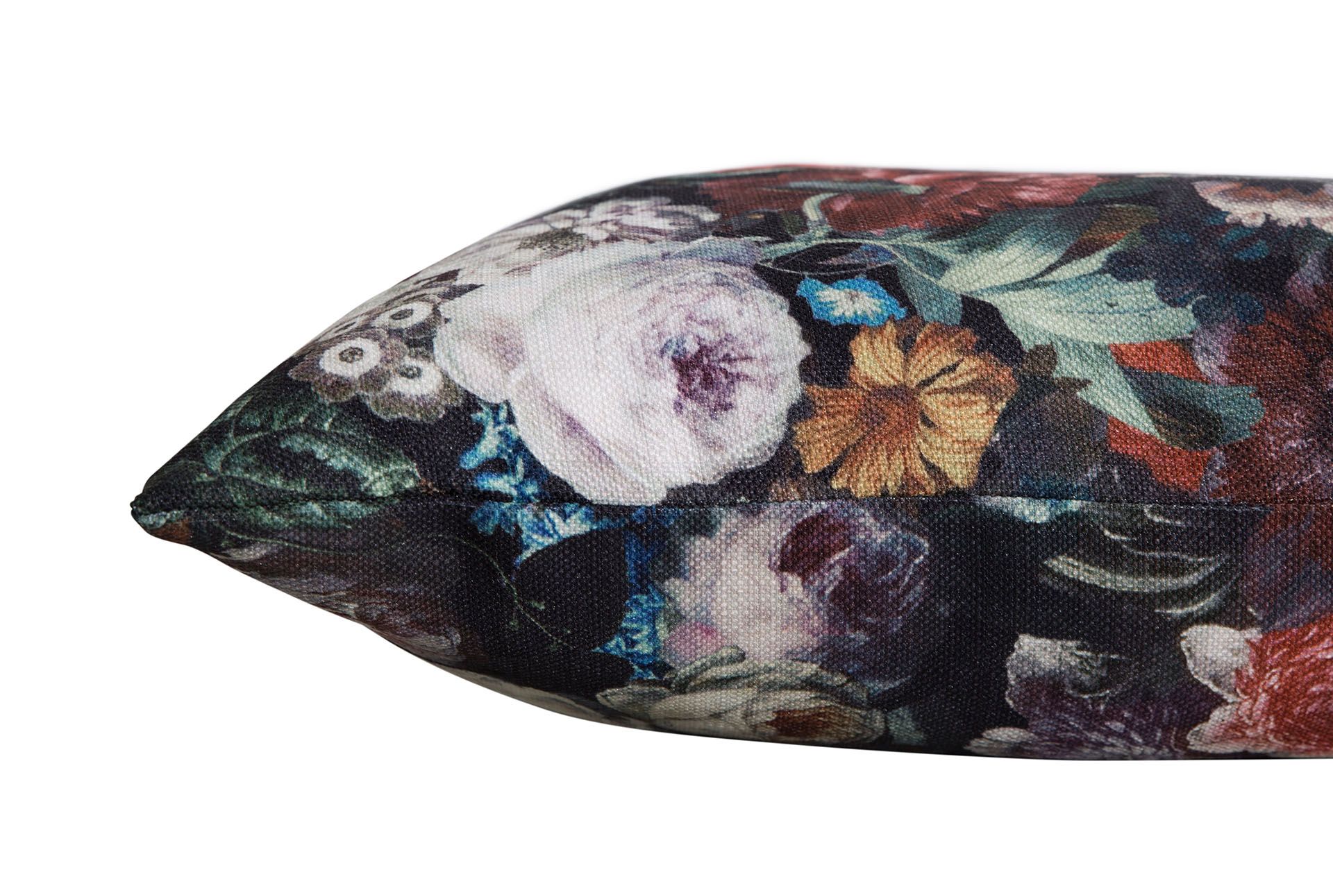 Kukka kuosinen tyynynpäällinen