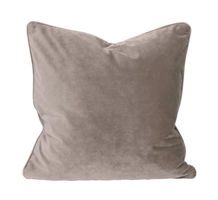 Elise samettityynynpäällinen monta väriä