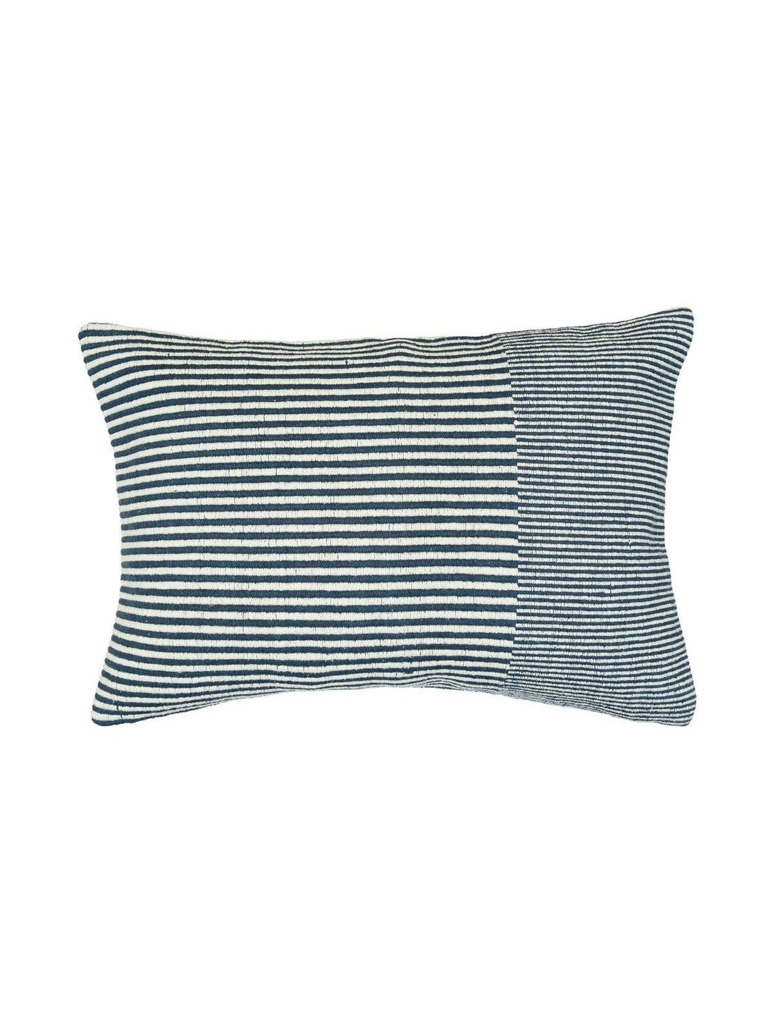 Svanefors Tyra sisustustyynynpäällinen 40x60 cm, kaksi väriä